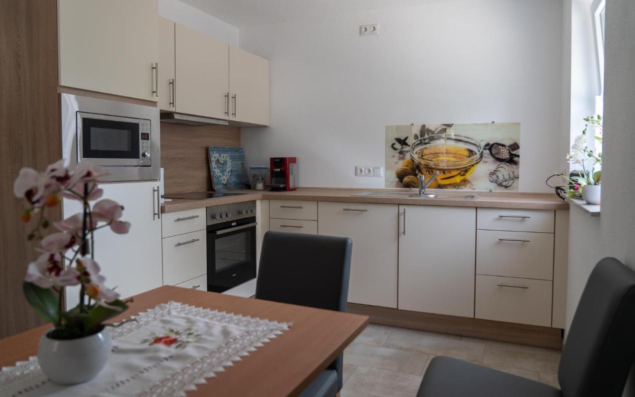 Ferienwohnung Mit Salzachblick Laufen Bagian luar foto